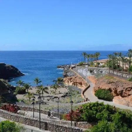 アパートホテル Con Vistas Al Mar Y Piscina En *
